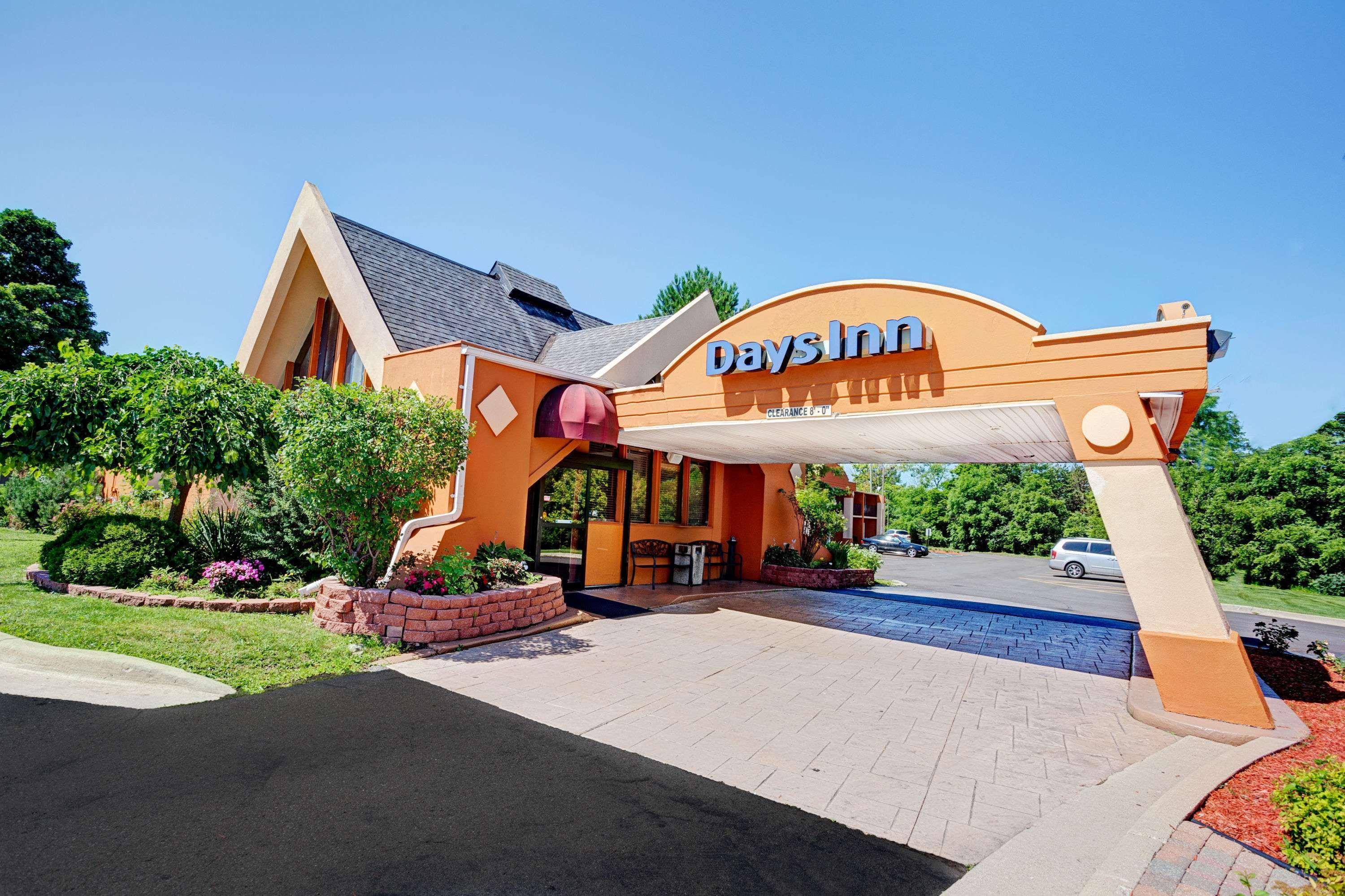 Days Inn By Wyndham Ann Arbor Exterior foto